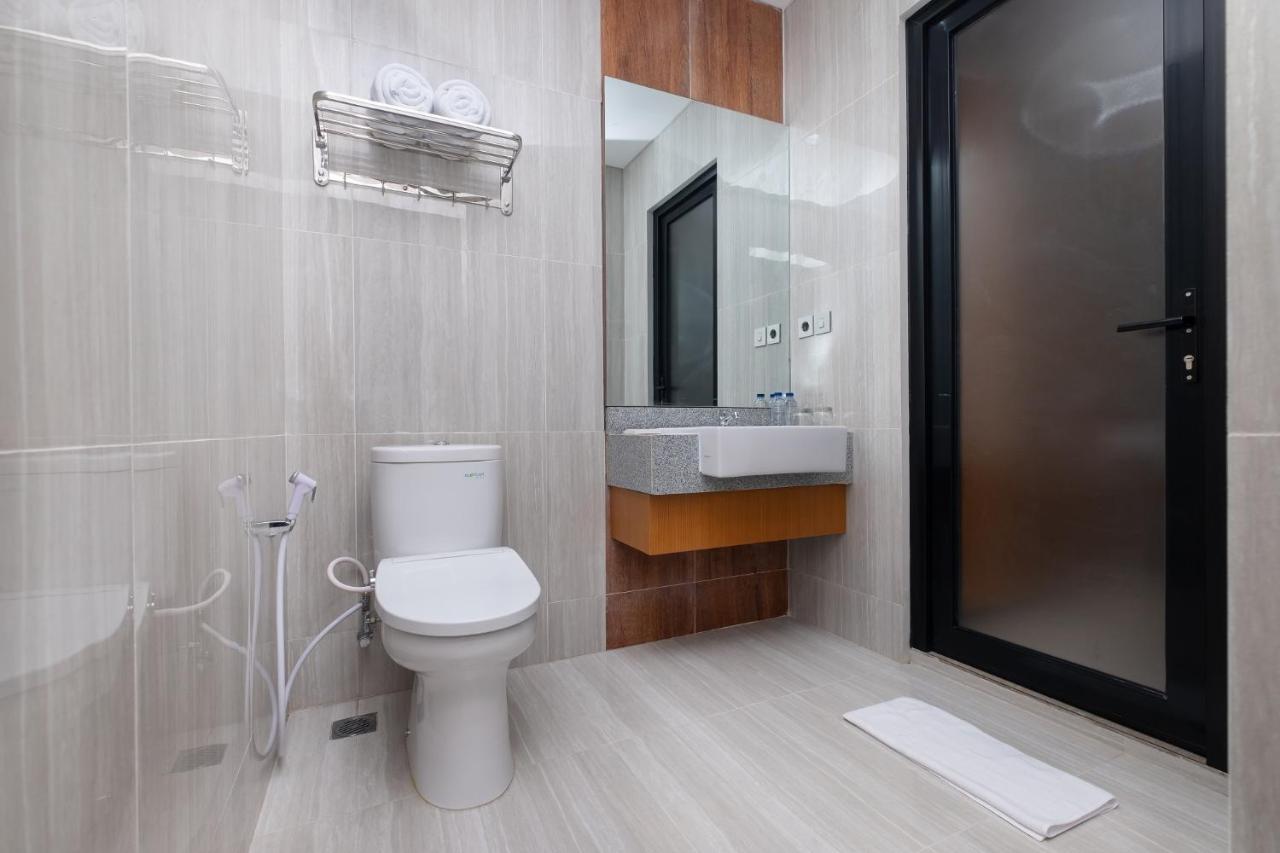 Отель Aralea Coliving Денпасар Экстерьер фото