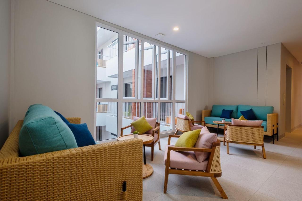 Отель Aralea Coliving Денпасар Экстерьер фото