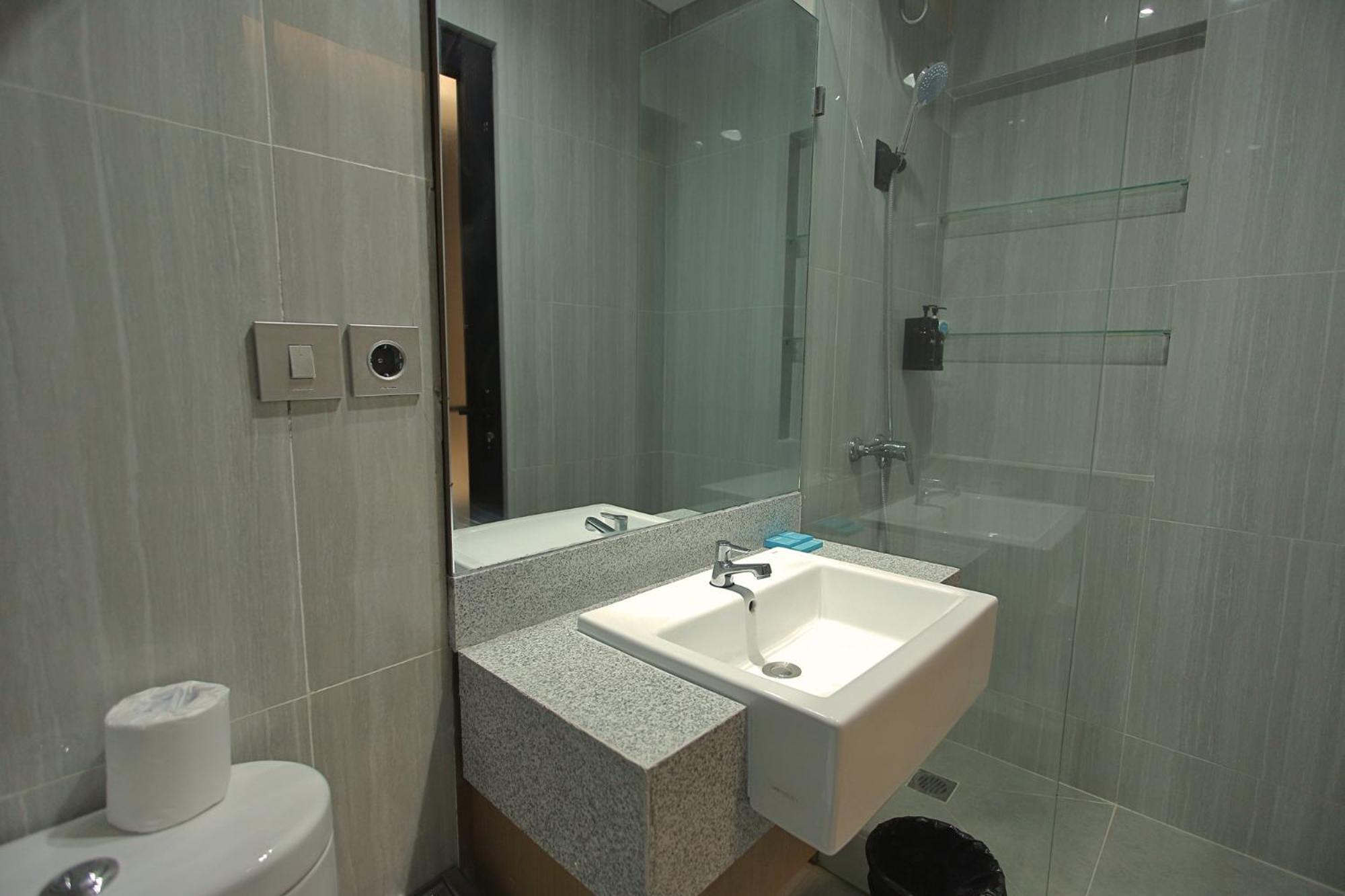 Отель Aralea Coliving Денпасар Экстерьер фото